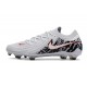 Bota Nike Phantom Luna II Elite L FG Blanco Negro Rojo