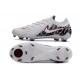 Bota Nike Phantom Luna II Elite L FG Blanco Negro Rojo