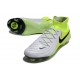 Zapatillas Nike Phantom Luna 2 Elite FG Plateado metalizado Negro Voltio