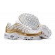 Zapatillas Nike Air Max Plus QS Hombre - Blanco Oro