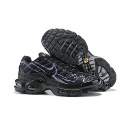 Nike Air Max Plus TN SE Zapatilla de Deporte Negro