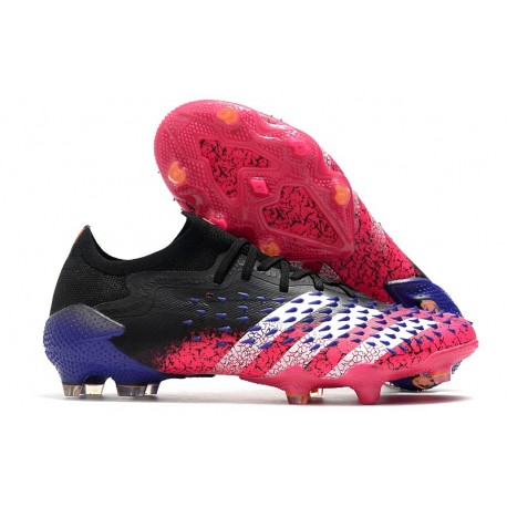 Botas de fútbol Predator Freak.1 Low FG Negro Blanco Rosa